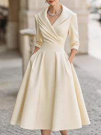 Lina - Midi-Kleid aus Satin – Beige