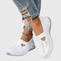 Frieda | Damen Strick Sneaker Slip-On Atmungsaktiv Leicht Komfort Alltag – Weiß
