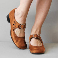 Fiona - Klassische orthopädische Schuhe mit runder Spitze – Braun