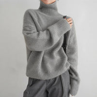 Lea - Modischer Damen-Pullover mit Rollkragen – Grau