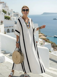 Lola | Maxikleid mit Color-Block-Streifen – Weiß