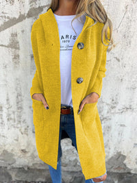 VIKTORIA - ELEGANTE STRICKJACKE MIT KNOPFDETAILS – Gelb