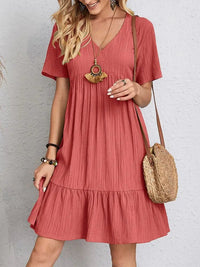 Gwendolyn - Elegantes Rüschen-Lose-Kleid – Rot