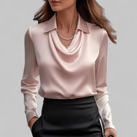 Theresa | Elegante Wasserfall Satinbluse – Rosa