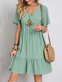 Gwendolyn - Elegantes Rüschen-Lose-Kleid – Hellgrün