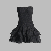 Martine | Elegantes Lochmuster-Kleid für mühelosen Charme – Schwarz
