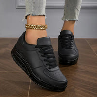 Qira - Plateau-Schnürschuhe – Schwarz