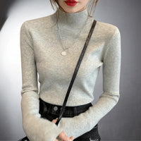 REGINA - ENG ANLIEGENDER FEINSTRICKPULLOVER – Grau