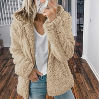 Kosara | Plüschjacke mit Kapuze und Reißverschluss, Fleeceweste – Khaki