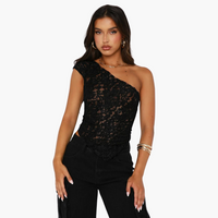 Spitzen One Shoulder Top für Damen – Asymmetrischer Trendlook – Schwarz
