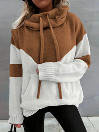 MARLENE - STRICKPULLOVER MIT VERSTELLBARER KAPUZE – Braun