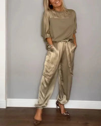 Gianna Sommerliches Zweiteiliges Set | Trendiges Kurzarm-Oberteil mit Hose für Damen – Gold