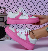 Stilvolle und bequeme Sneaker in einem einzigartigen Design – Rosa