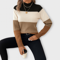 Colorblock-Pullover mit hohem Kragen – Moderner Kontrast – Beige