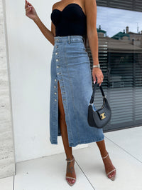 Chiara | Modischer, figurbetonter Jeansrock – Hellblau
