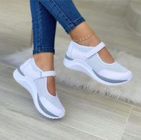 Damen Mesh Sneaker mit Klettverschluss für Komfort und Atmungsaktivität – Weiß
