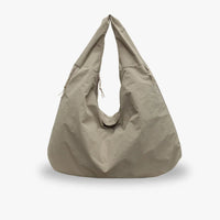 VOYA | Hobo-Tasche – Stylische & Geräumige Alltagstasche aus Nylon – Grau