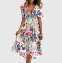 Elegantes kurzes Kleid für Frauen | Blumenmuster | Sommerkleid – Weiße Blumen