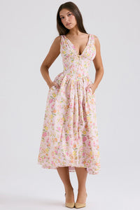 Elodie | Drapiert Hochzeitsgastkleid – Rosa Blumenmuster