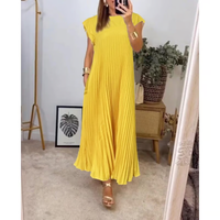 Jolijn | Zeitloses und komfortables Kleid – Gelb