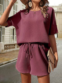 Damen Sommer-Set aus Baumwolle | Luftiges Waffelpique mit Shorts – Dunkelrot