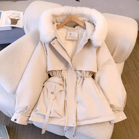 Juana – Eleganter Wintermantel – Weiß