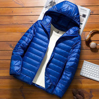 Leichte Steppjacke mit Kapuze für kalte Tage – Saphirblau (mit Kapuze)