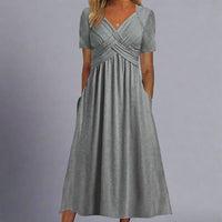 Elsbeth | Figurbetontes Midi-Kleid für Elegante Anlässe – Grau