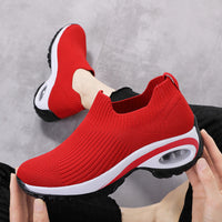 Damen Atmungsaktive Slip-On Sneakers mit unterstützender Dämpfung – Rot