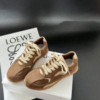 Damen Komfortable Freizeitsneaker mit atmungsaktivem Wildleder-Obermaterial und dämpfender Sohle – Khaki