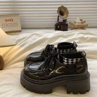 Damen Elegante und bequeme Schnürschuhe mit dickem Plateau und Innenfutter – Glänzend Schwarz