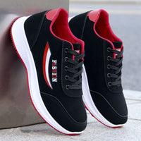 Damen Sportliche Sneakers mit leichtem Obermaterial und dämpfender Sohle – Schwarz-Rot
