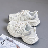 Damen Sportliche Atmungsaktive Sneakers mit gepolsterter Sohle und rutschfester Außensohle – Cremeweiß