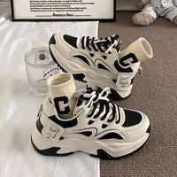 Damen Sportliche Chunky Sneakers mit komfortabler Fütterung und modischem Detail – Schwarz