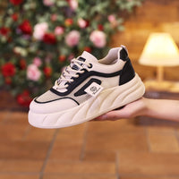 Damen Sportliche Sneaker mit atmungsaktiver Mesh-Oberfläche und dämpfender Sohle – Schwarz