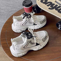 Damen Sportliche Sneakers mit atmungsaktiver Mesh-Oberfläche und federleichtem Dämpfungssystem – Weiß