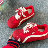 Damen Sportliche Sneaker mit atmungsaktiver Oberflächenstruktur und flexiblem Komfortdesign – Rot
