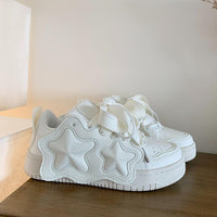 Damen Sneakers mit auffälligem Sternenmotiv und komfortabler Dämpfung – Weiß
