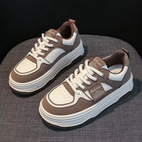 Damen Sportliche Sneaker mit robuster Sohle und modernem Design – Unifarben