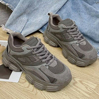 Damen Sportliche Sneakers mit extra starkem Dämpfungssystem und atmungsaktiver Mesh-Oberfläche – Grau