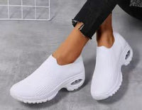 Damen Komfortable Slip-On Freizeitschuhe mit atmungsaktiver Strickoberfläche – Weiß