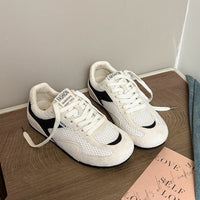 Damen Sportliche Sneaker mit atmungsaktivem Mesh und weichem Velours – Weiß
