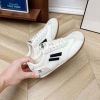 Damen Freizeit Sneakers mit atmungsaktiver Oberflächenstruktur und robustem Laufsohlenprofil – Beige