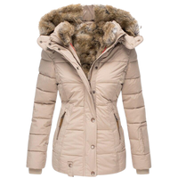 Leyvella | Grüner gesteppter Wintermantel mit Fellkragen – Beige