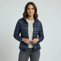 Sophie | Damen Leichter Winter Daunenjacke mit Hohem Kragen – Marine