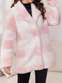 Clithina | Plaid Print Teddy Mantel – Lässige Eleganz mit Wasserfallkragen – Rosa Farbe