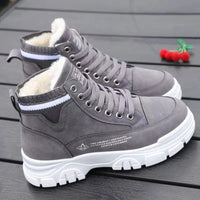 Danetta | Gefütterte Winter-Stiefeletten mit Keilabsatz und Schnürung – Gris