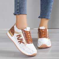MK Sneakers - Trendige Sneakers für Frauen – Braun