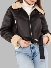 Anika-Marie® | Mutige & stilvolle Jacke – Kaffee
