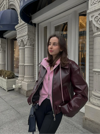 Klenethis | Damen PU Lederjacke mit Reverskragen, Reißverschluss, Taschen – Kurz für Herbst/Winter – Braun
